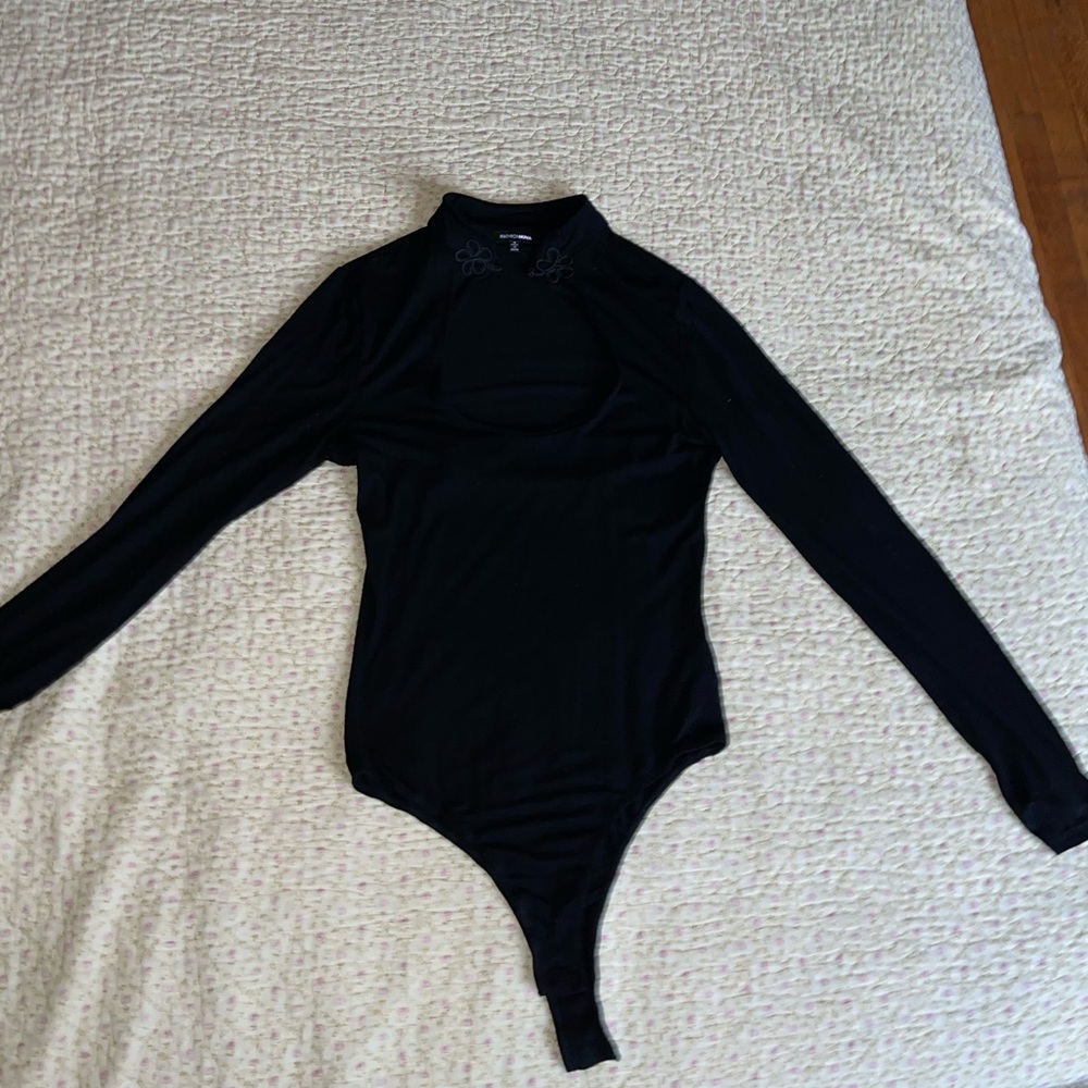 fashion nova black bodysuit turtleneck